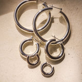 Brinco Argola Tubular Amalfi - Prata | SILLENE - tamanhos
