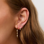 Brinco Argola Winnie - Ouro 18K | SILLENE - uso
