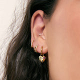 Brinco Argola Winnie - Ouro 18K | SILLENE - uso