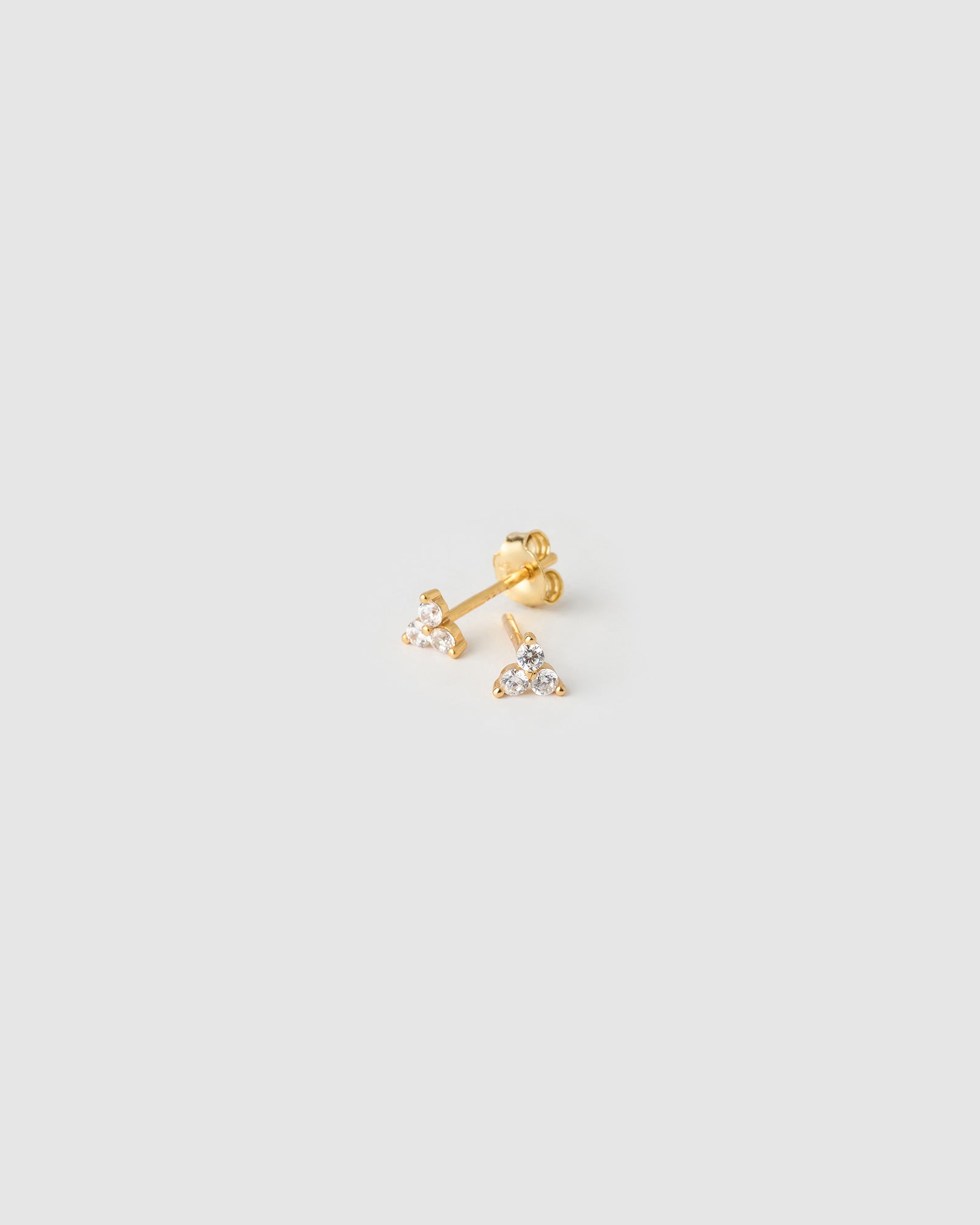 Brinco Cassia Pedra - Ouro 18K | SILLENE