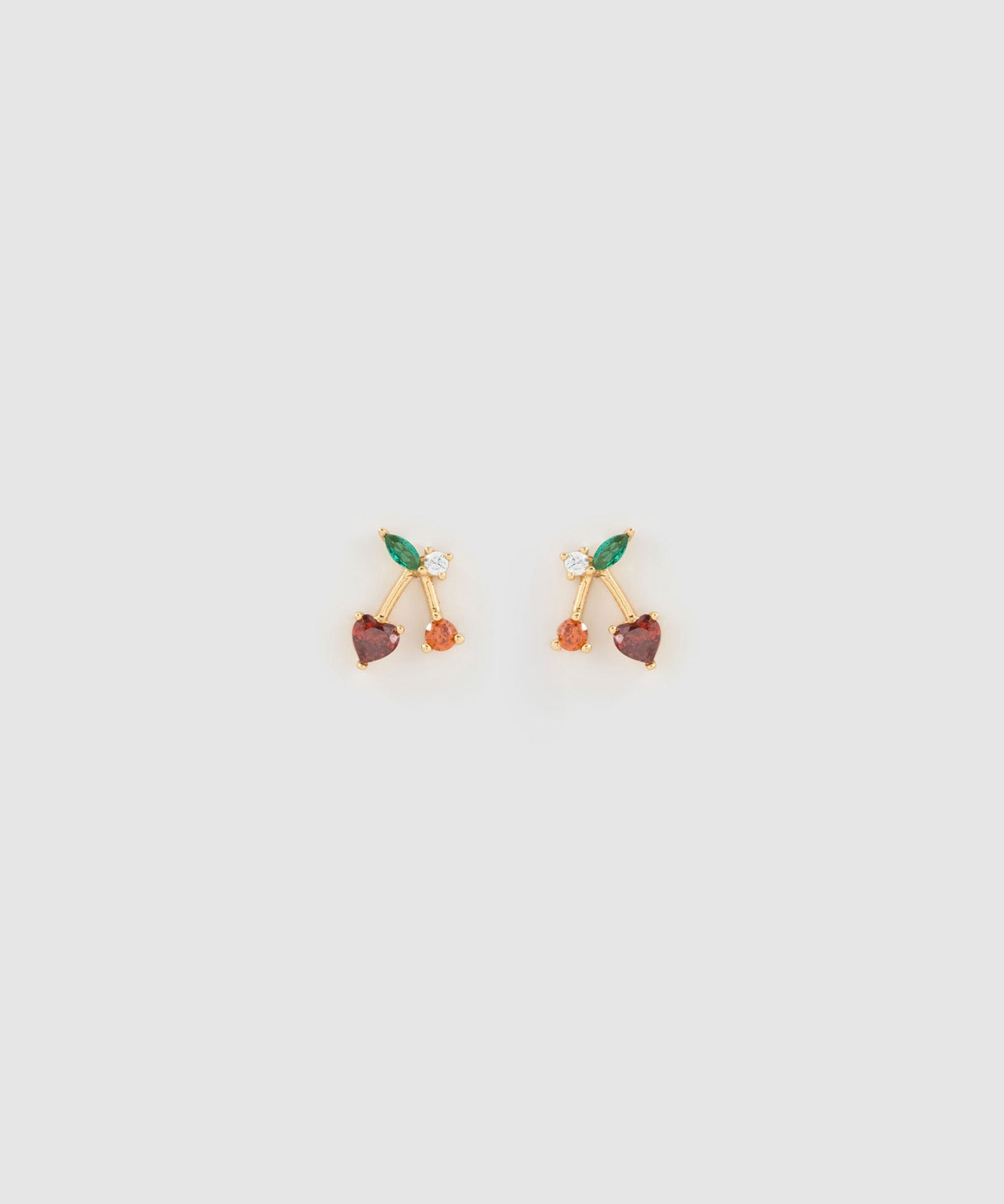 Brinco Cereja Cherry Bomb - Ouro 18K | SILLENE
