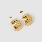 Brinco Chantal (Clip-On) - Ouro 18K | SILLENE