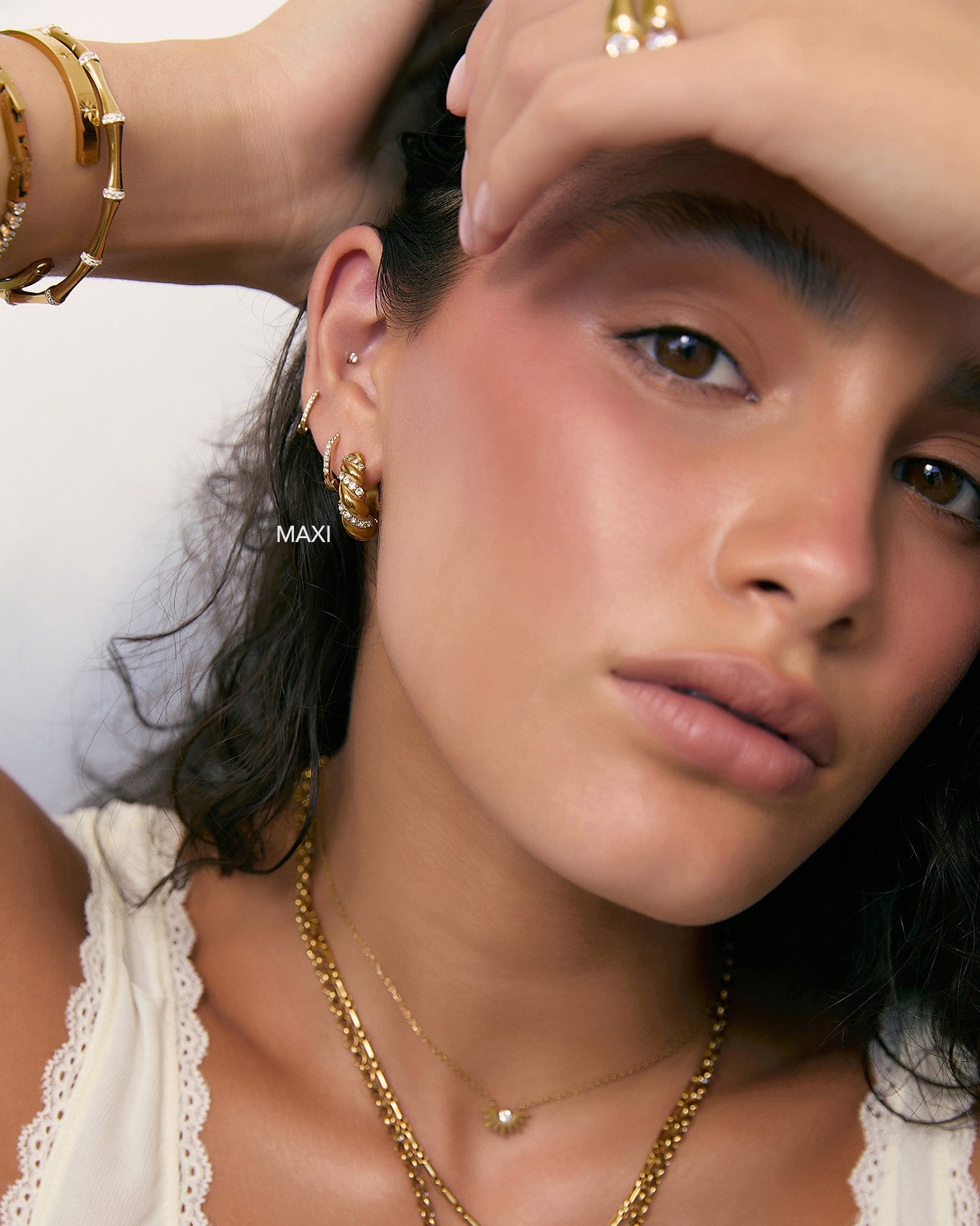 Brinco Cici - Ouro 18K | SILLENE - uso