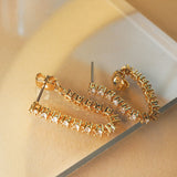 Brinco Corrente Ballier - Ouro 18K | SILLENE - uso
