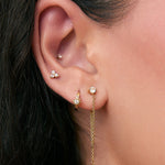 Brinco Corrente Estrela Starla - Ouro 18K | SILLENE - uso