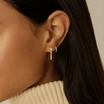 Brinco Cravejado Gota Pequena - Ouro 18K | SILLENE