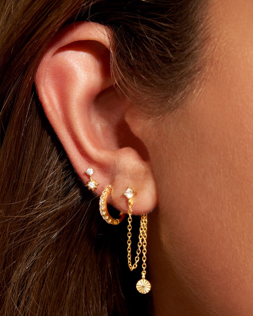 Brinco Dionne - Ouro 18K | SILLENE - uso