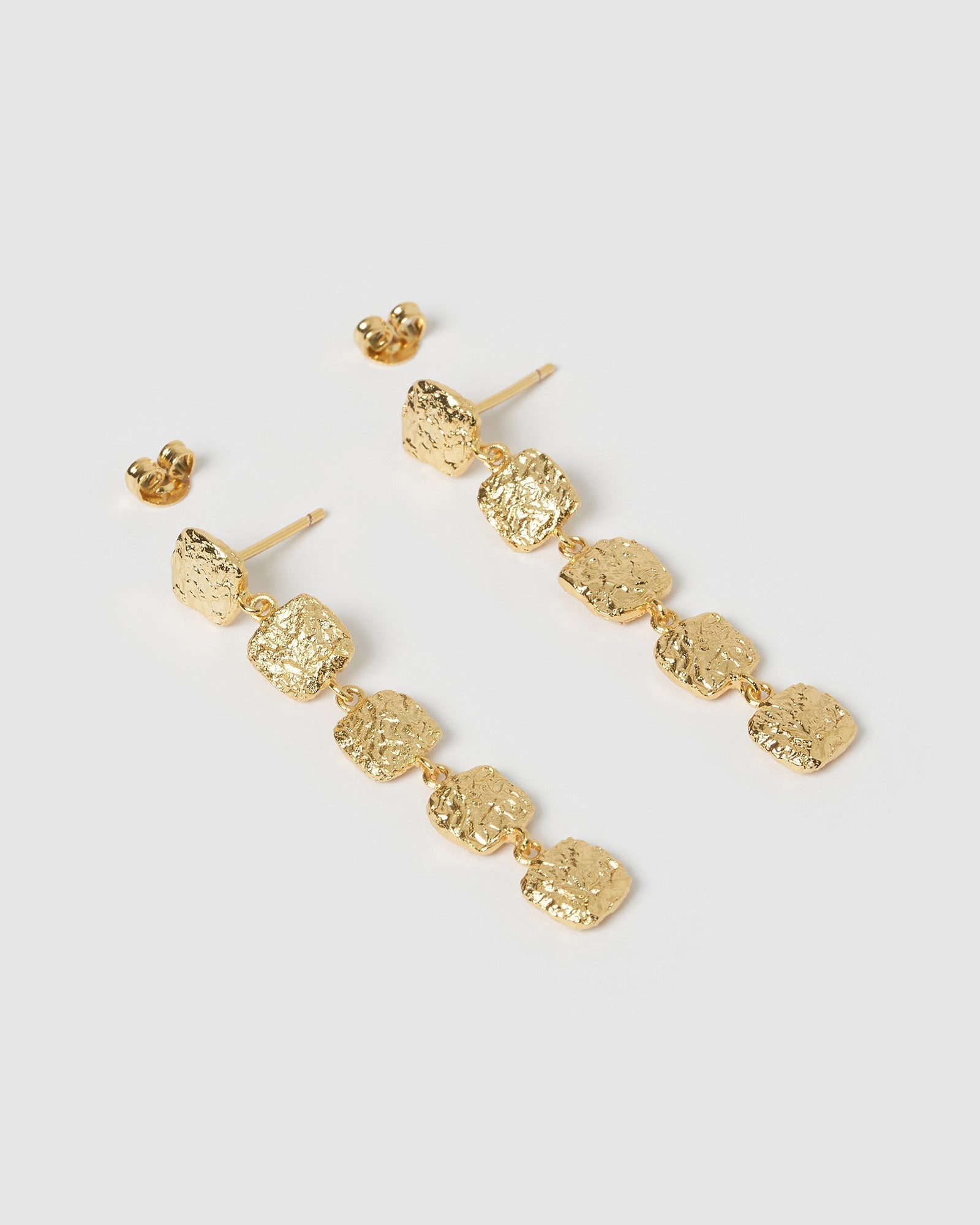 Brinco Emilia - Ouro 18K | SILLENE
