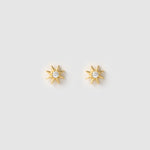 Brinco Estrela Zadie Tarraxa Plana - Ouro 18K | SILLENE