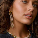 Brinco Franjas Miley - Ouro 18K | SILLENE - uso