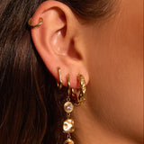 Brinco Indie - Ouro 18K | SILLENE - uso
