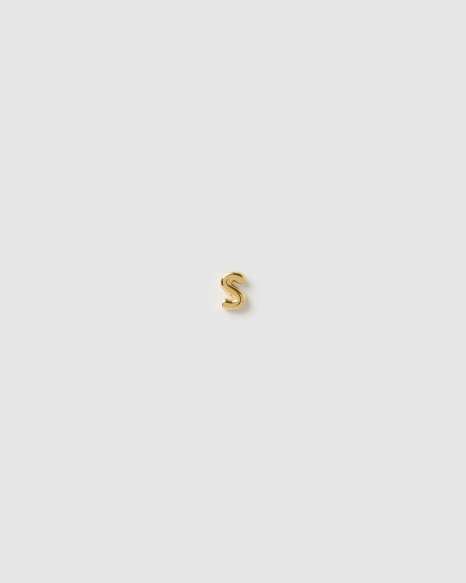 Brinco Inicial Unitário - Ouro 18K | SILLENE - Letra S