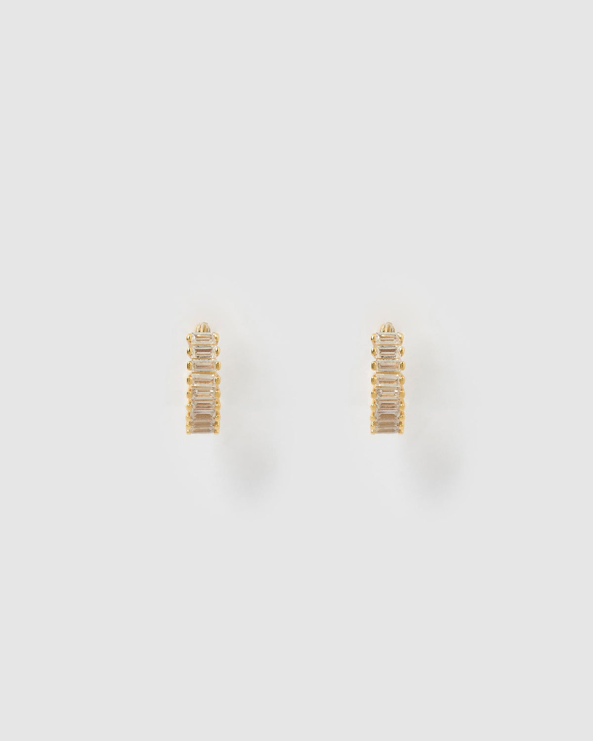 Brinco Khloe Esmeralda - Ouro 18K | SILLENE