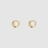 Brinco Khloe Esmeralda - Ouro 18K | SILLENE