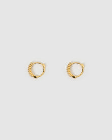 Brinco Khloe Esmeralda - Ouro 18K | SILLENE