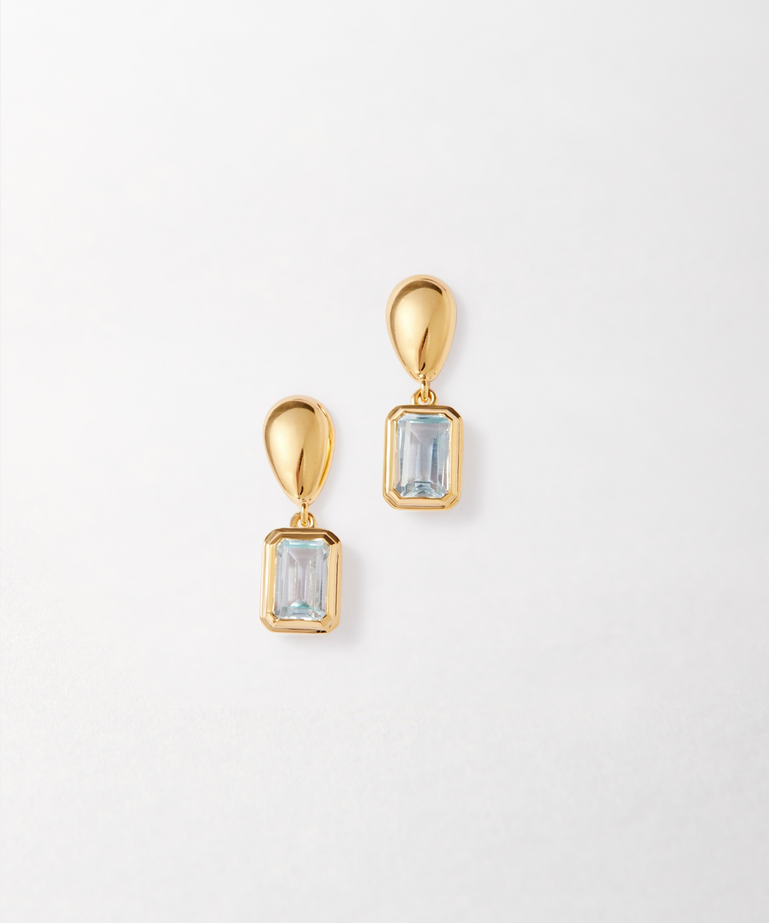 Brinco Pebble Pedra do Mês - Dezembro (Topázio Azul) - Ouro 18K | SILLENE