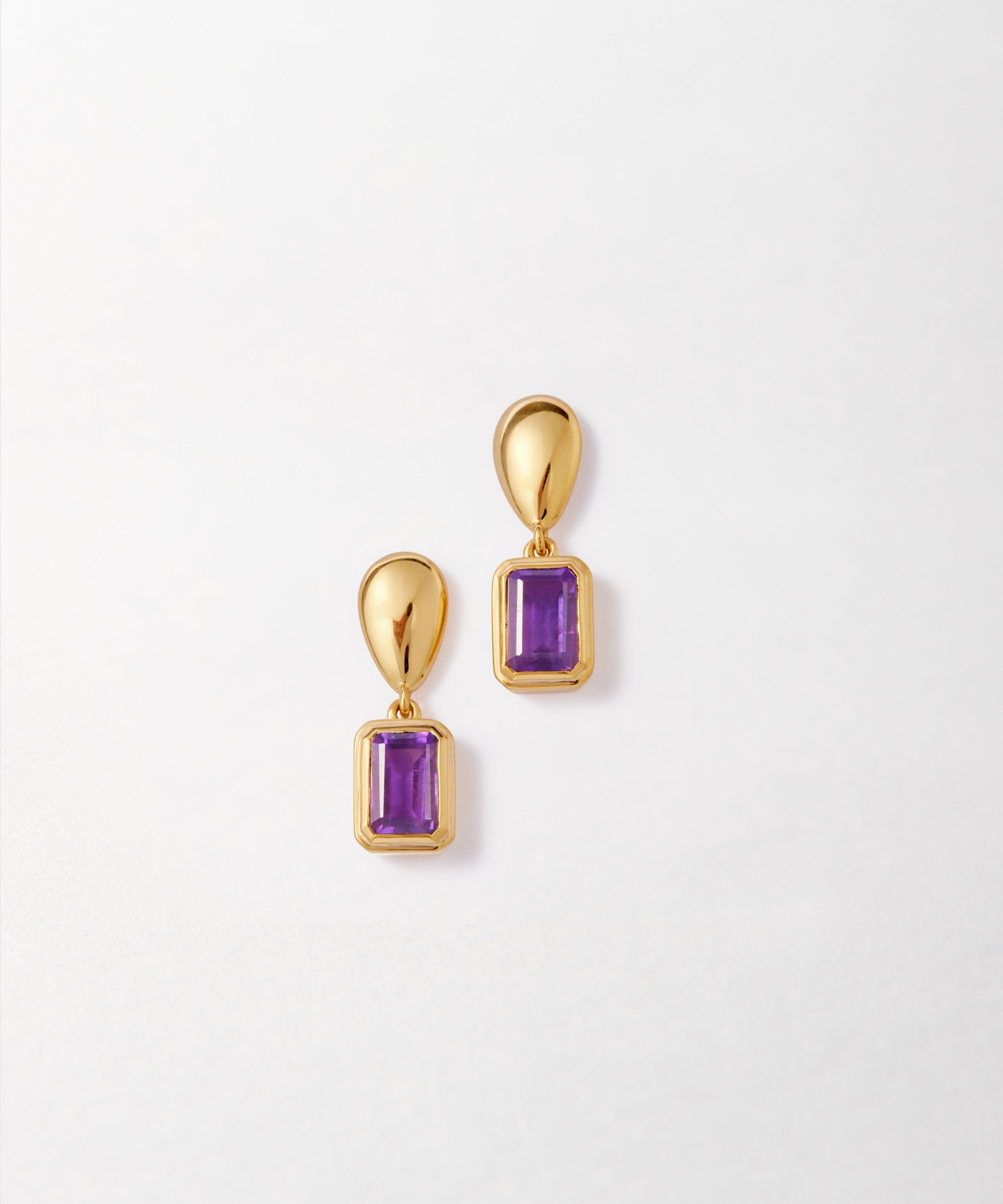 Brinco Pebble Pedra do Mês - Fevereiro (Ametista) - Ouro 18K | SILLENE