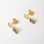 Brinco Pebble Pedra do Mês - Setembro (Safira) - Ouro 18K | SILLENE