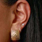 Brinco Penelope - Ouro 18K | SILLENE - uso
