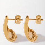 Brinco Ponto Estriado - Ouro 18K | SILLENE