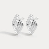 Brinco Seychelles Espiral Oversized - Prata | SILLENE