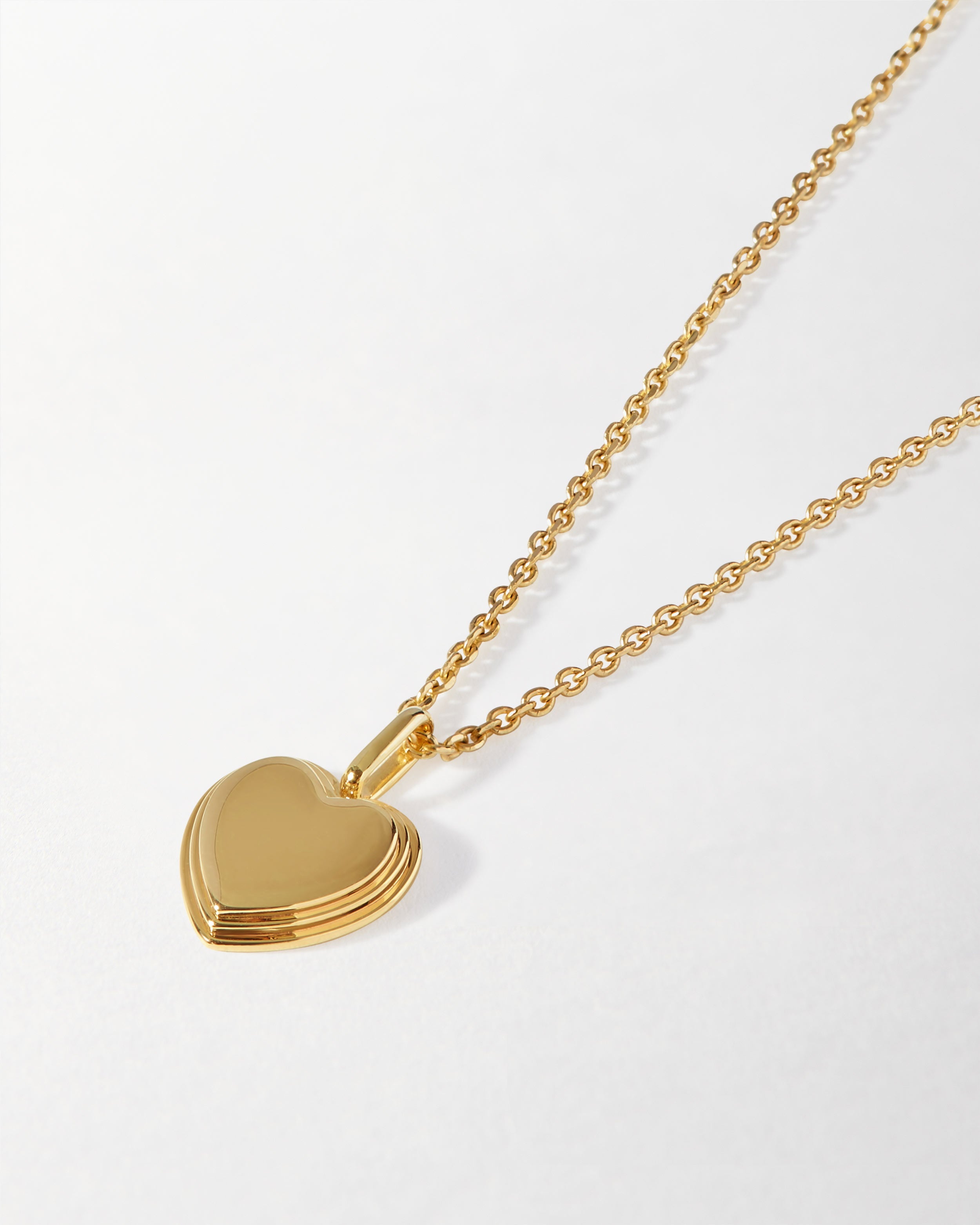 Detalhe do Colar Coração - Ouro 18K | SILLENE