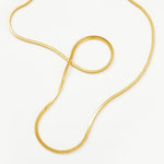 Colar Corrente Cobra Quadrada Média - Ouro 18K | SILLENE - detalhe