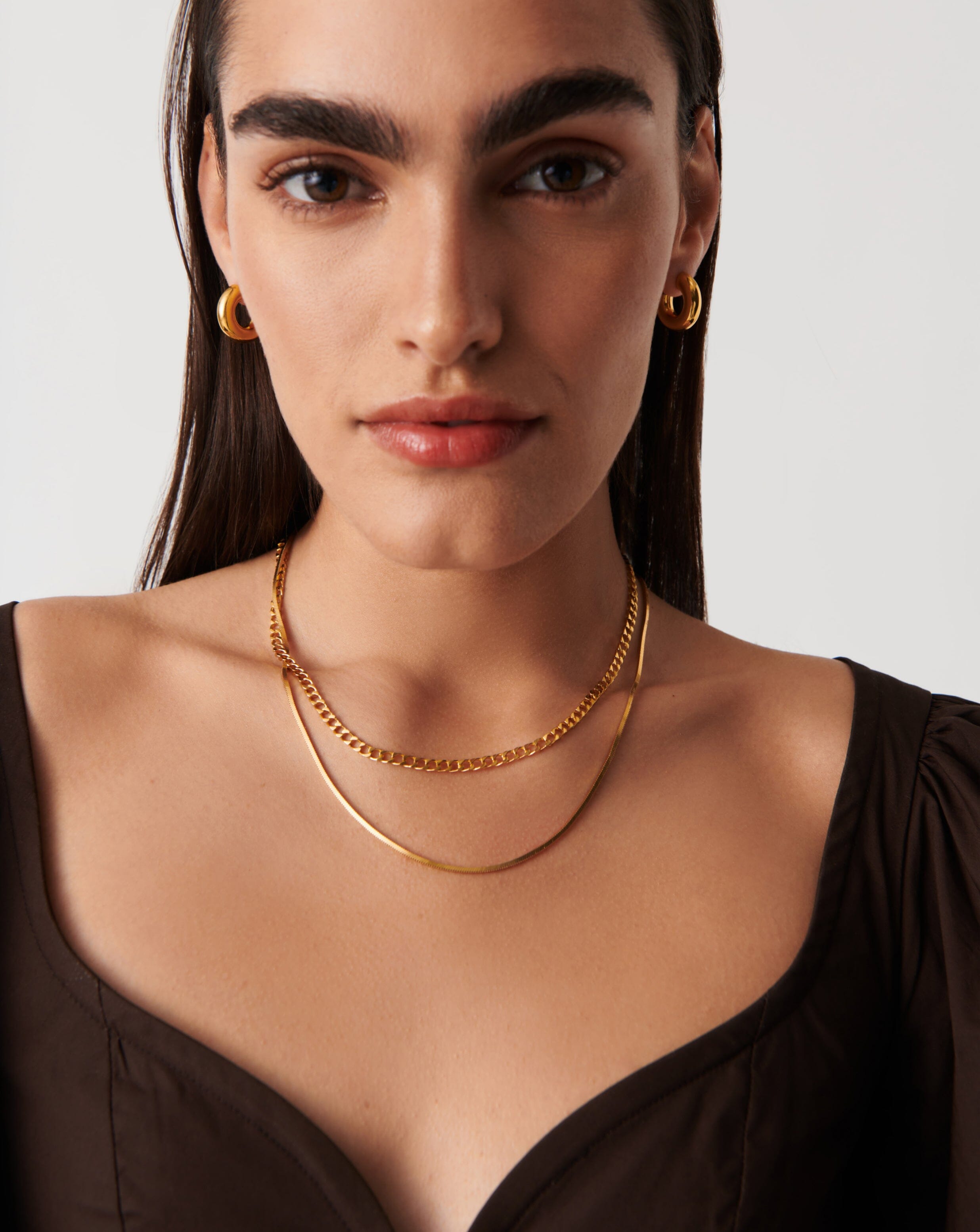 Colar Corrente Cobra Quadrada Média - Ouro 18K | SILLENE