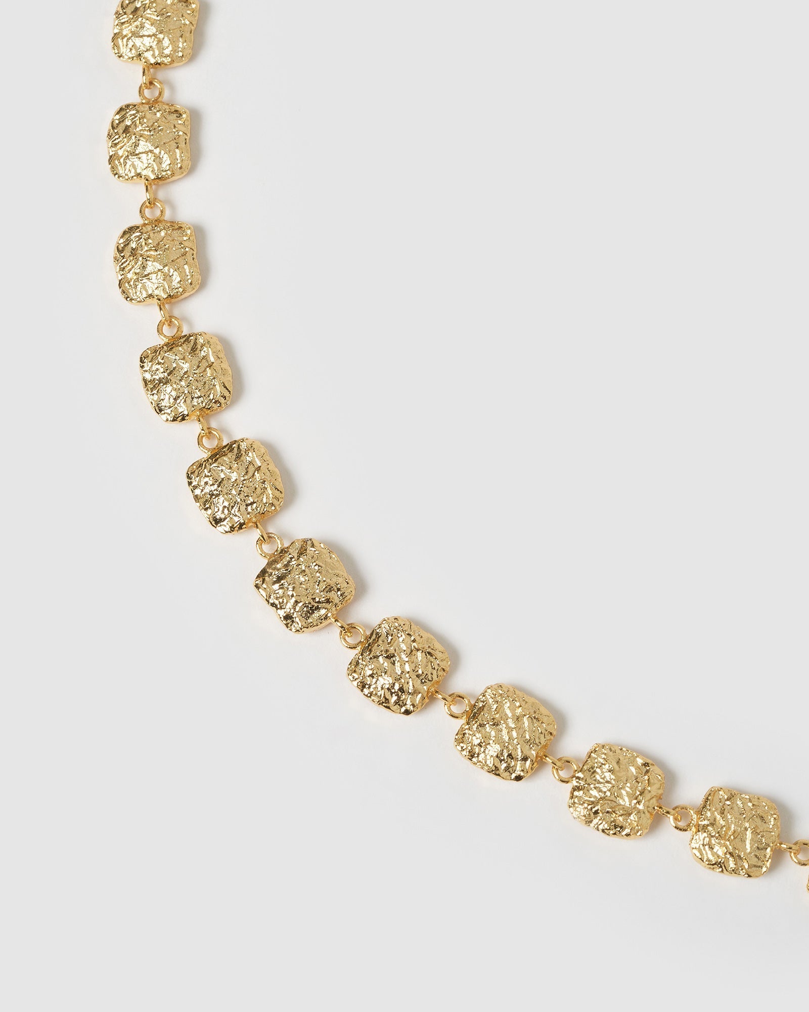 Detalhe do Colar Emilia - Ouro 18K | SILLENE
