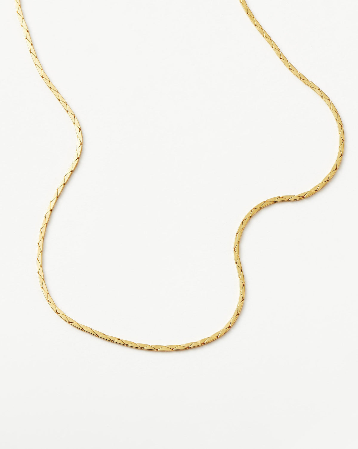 Colar Gargantilha Corrente Cobra - Ouro 18K | SILLENE