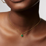Colar Gargantilha Pedra Malaquita - Ouro 18K | SILLENE - detalhe