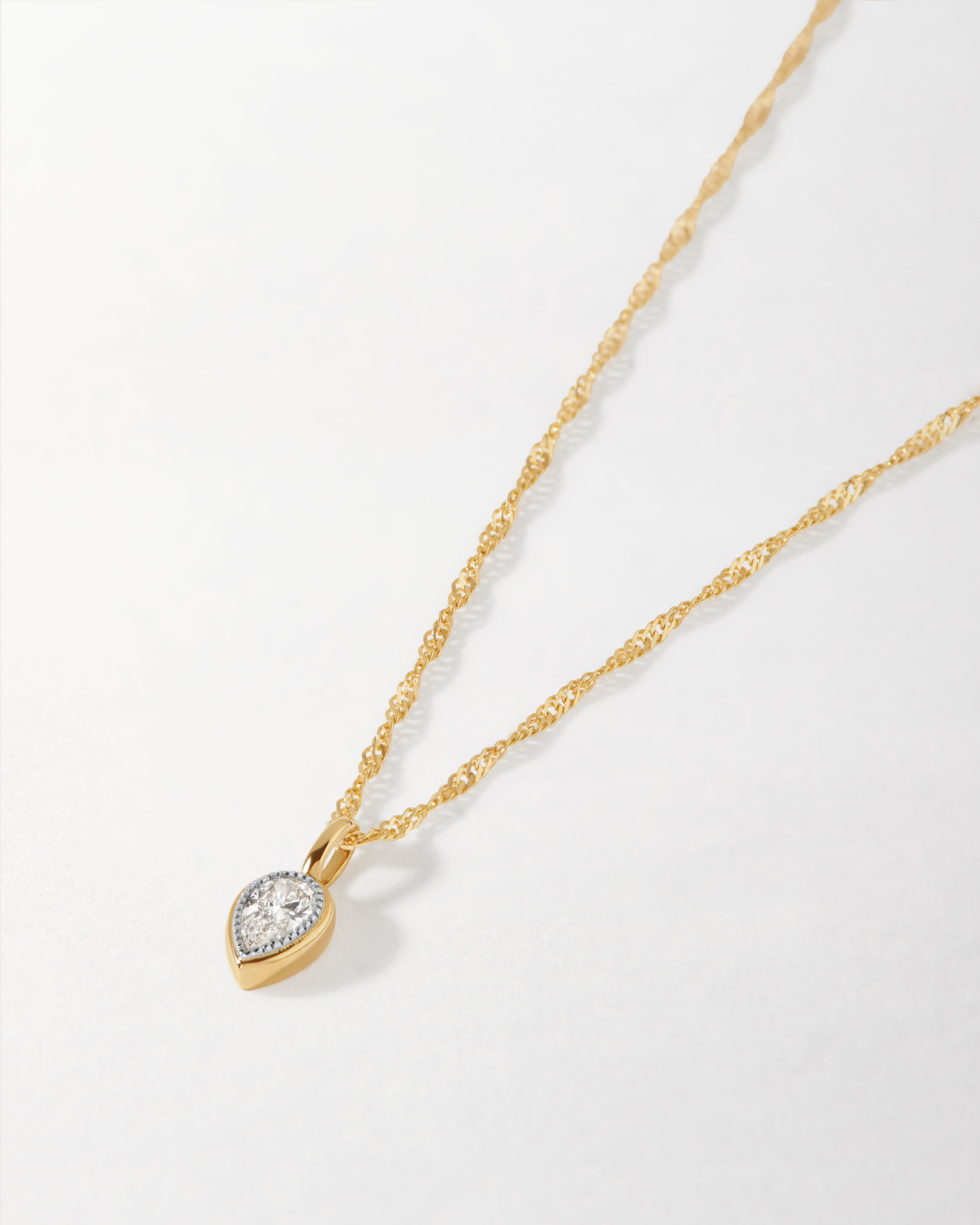 Colar Lapidação Pera - Ouro 18K | SILLENE