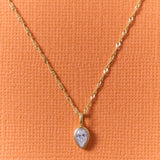 Colar Lapidação Pera - Ouro 18K | SILLENE - uso