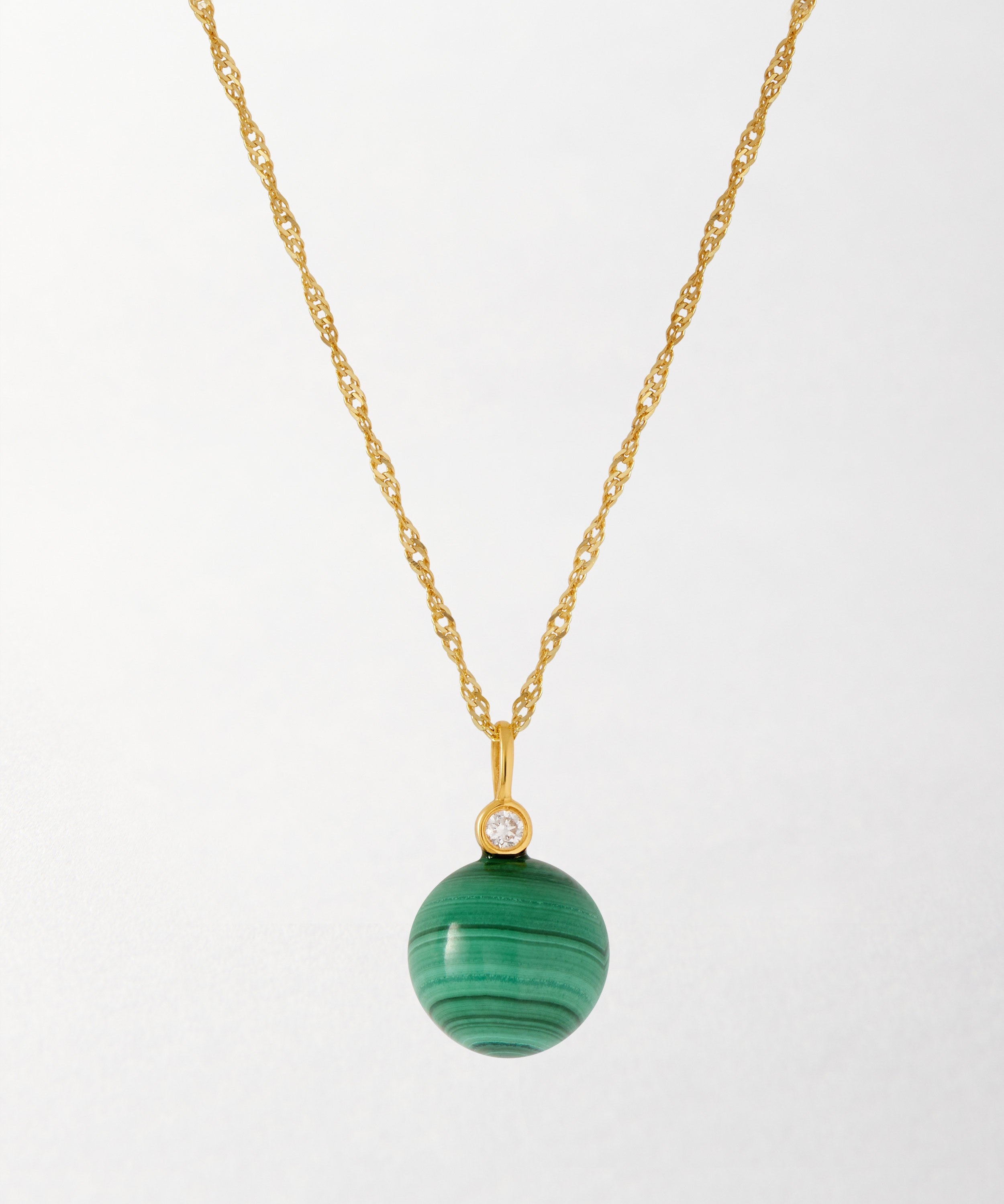 Colar Malaquita Esfera - Ouro 18K | SILLENE