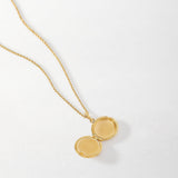 Colar Medalhão Pérola Radiante - Ouro 18K | SILLENE - aberto