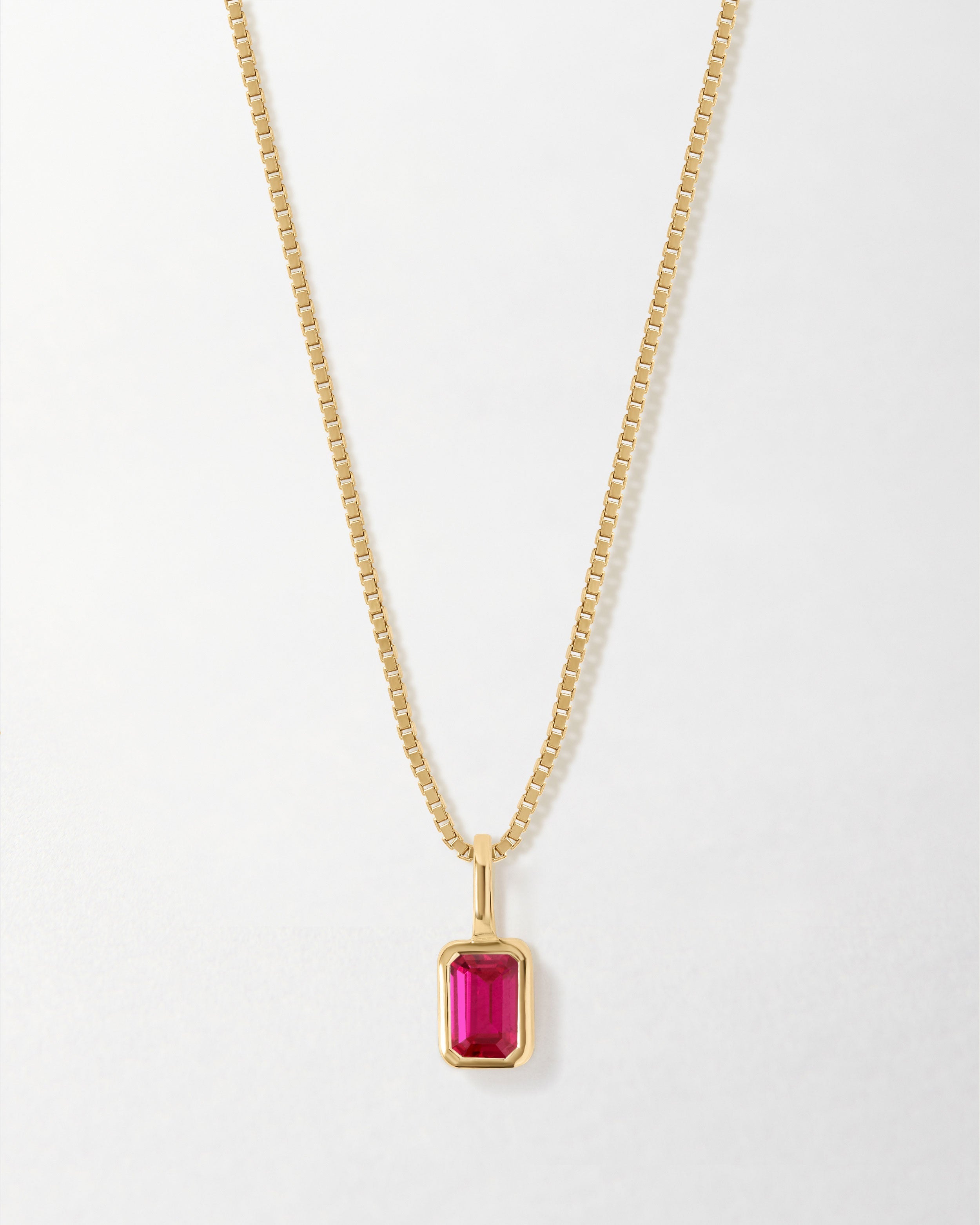 Colar Mini Oitavado Pedra do Mês - Julho (Rubi) - Ouro 18K | SILLENE