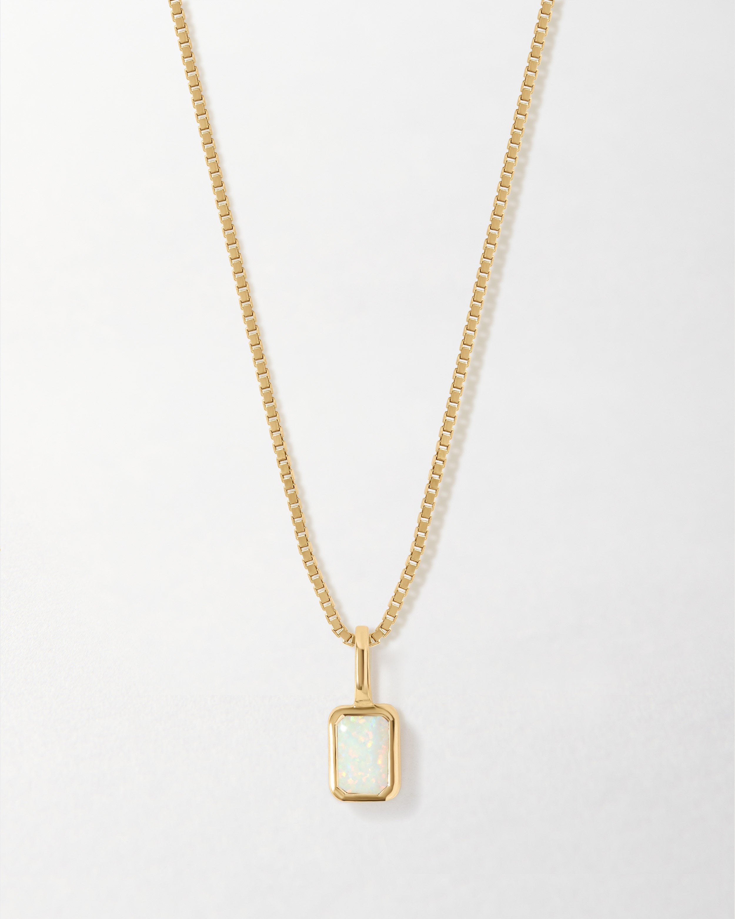 Colar Mini Oitavado Pedra do Mês - Outubro (Opala) - Ouro 18K | SILLENE