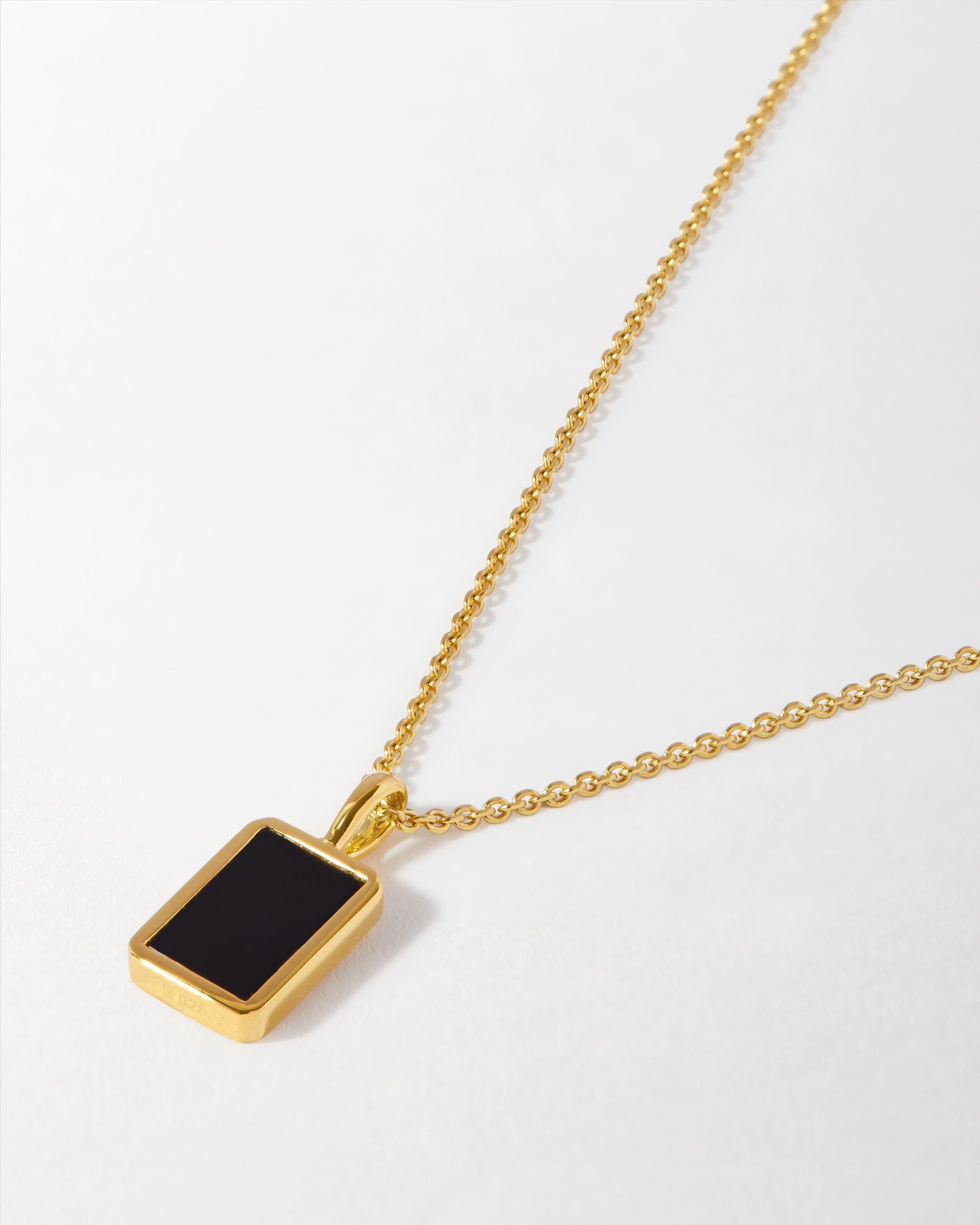 Colar Ônix Negro - Ouro 18K | SILLENE