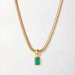 Colar Pebble Ônix Verde - Ouro 18K | SILLENE