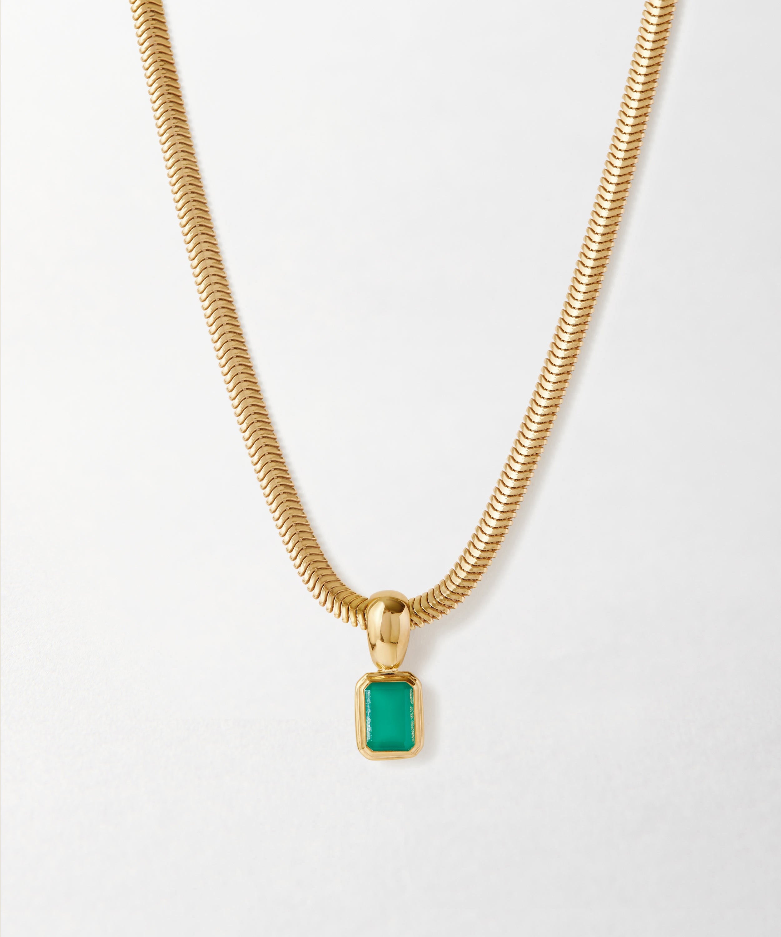 Colar Pebble Ônix Verde - Ouro 18K | SILLENE