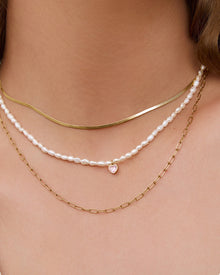 Colar Pérola Coração Kiki - Ouro 18K | SILLENE