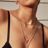 Colar Pingente Cornicello Vermelho - Ouro 18K | SILLENE