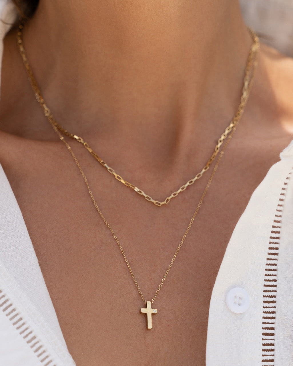 Colar Pingente Cruz - Ouro 18K | SILLENE