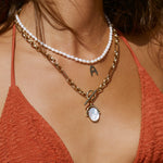 Colar Pingente Giratório Delilah - Quartzo Rosa - Ouro 18K | SILLENE