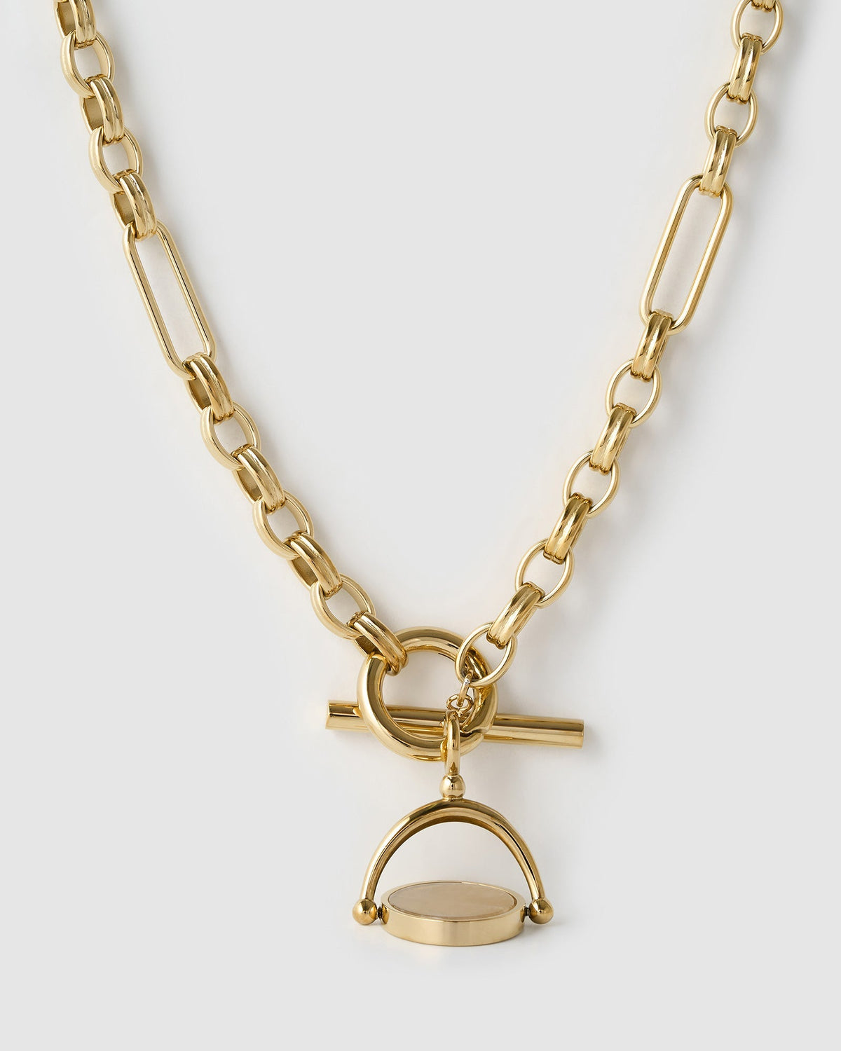 Colar Pingente Giratório Delilah - Quartzo Rosa - Ouro 18K | SILLENE - detalhe