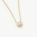 Colar Pingente Hexagonal Cristal - Ouro 18K | SILLENE
