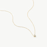 Colar Pingente Hexagonal Cristal - Ouro 18K | SILLENE - detalhe