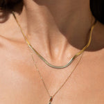 Colar Pingente Inicial - Ouro 18K | SILLENE