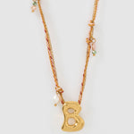 Colar Pingente Letra Bolha Rosa - Ouro 18K | SILLENE - B