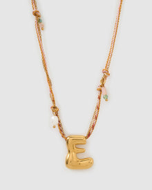 Colar Pingente Letra Bolha Rosa - Ouro 18K | SILLENE - E